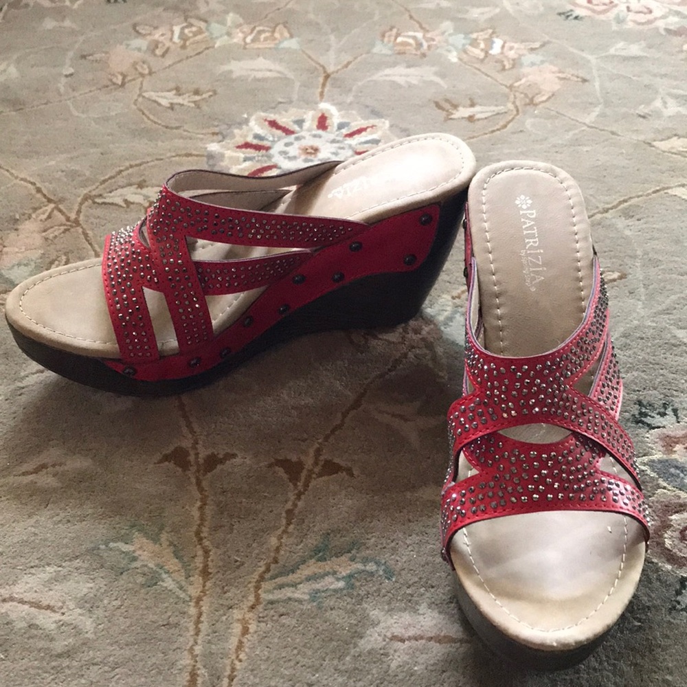 Red heeled slides